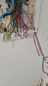 TABLEAU-ELECTRIQUE-BASILLE-2